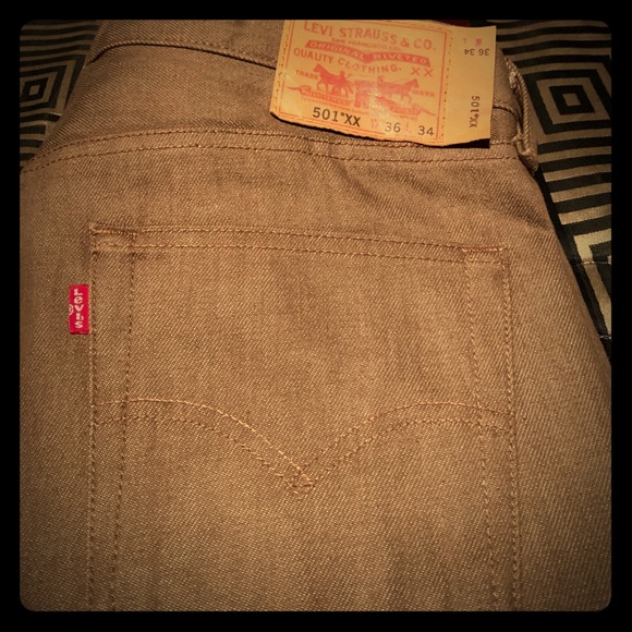 Levi 501 Jeans - Picture 1 of 3